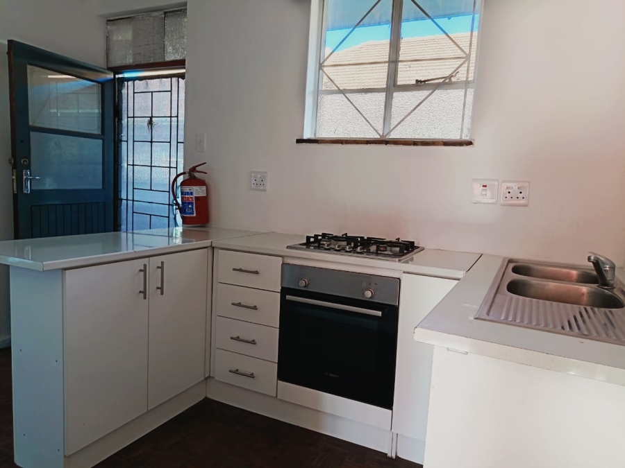 2 Bedroom Property for Sale in Parow Valley Western Cape
